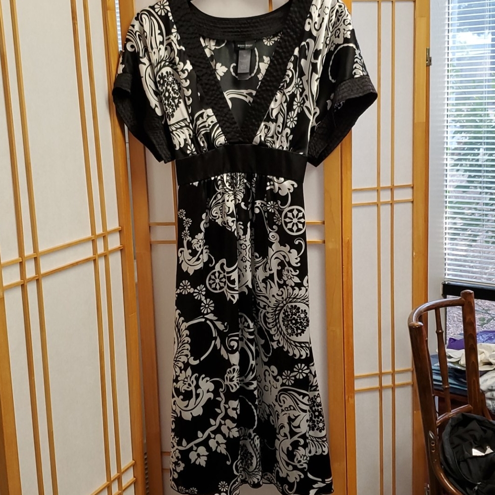 Black White Floral Paisley Kimono Style Dress 12